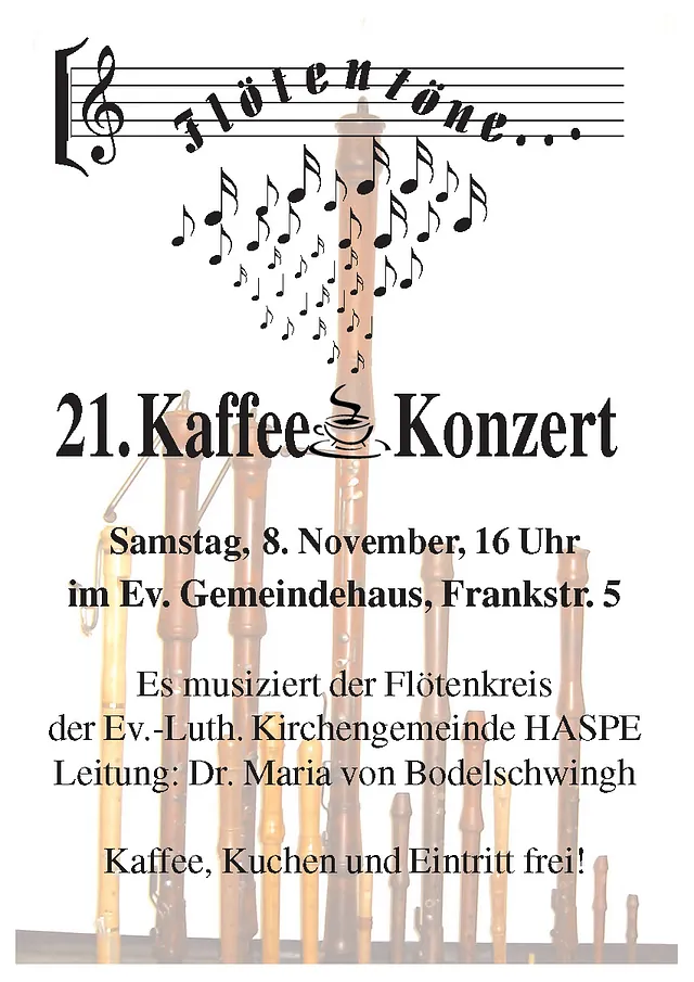 Innenansicht der Kirche mit Altar und Sitzreihen.